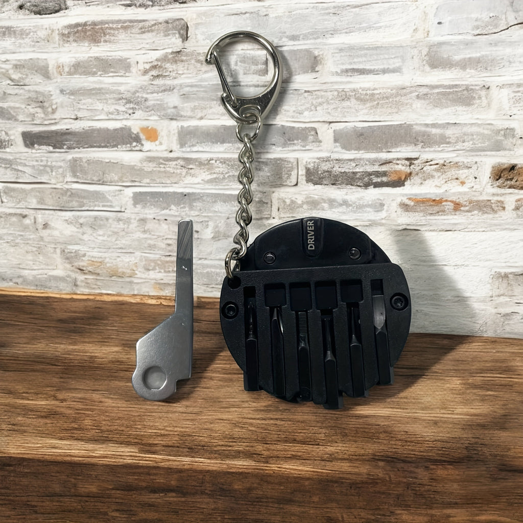 Mini EDC Multi-Tool Knife 7-in-1 Keychain for Home Repair & Outdoor