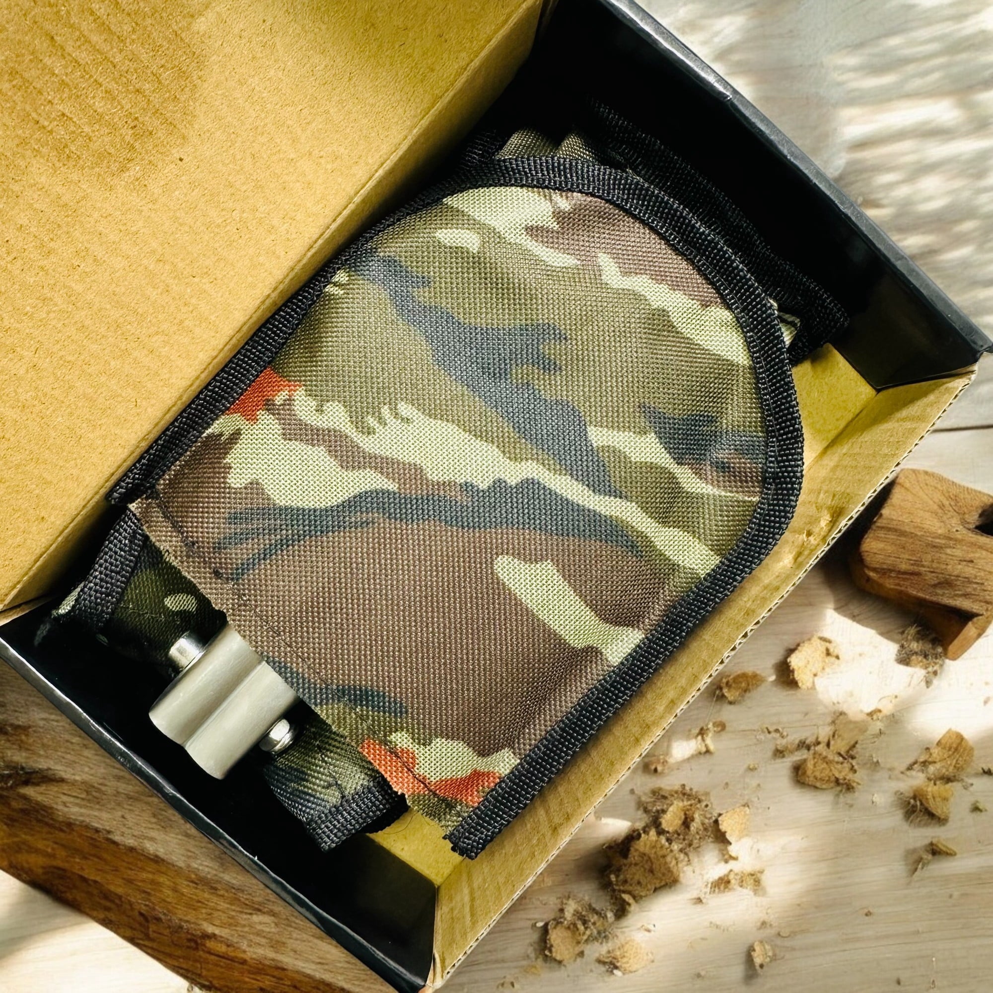 ATISEN Military Survival Shovel - view 7